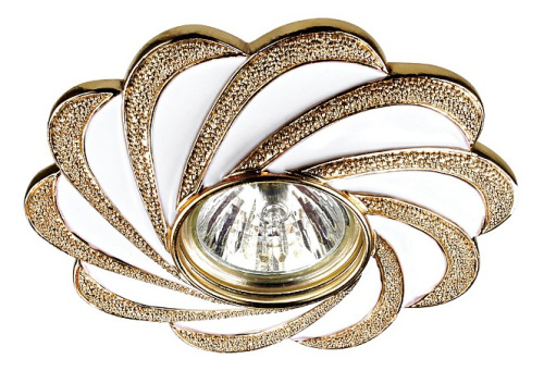 Встраиваемый светильник Novotech Pattern 370219. Фото №1